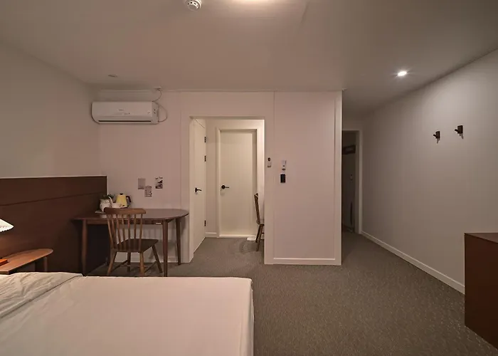 Gonggam Gonggan Station Hotel